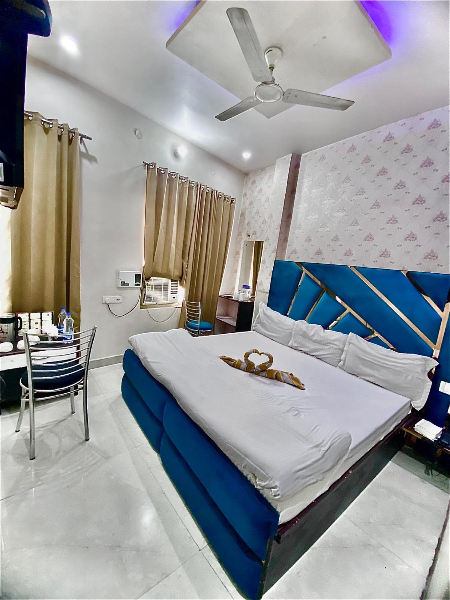 אמריצר Swaran Hotel מראה חיצוני תמונה